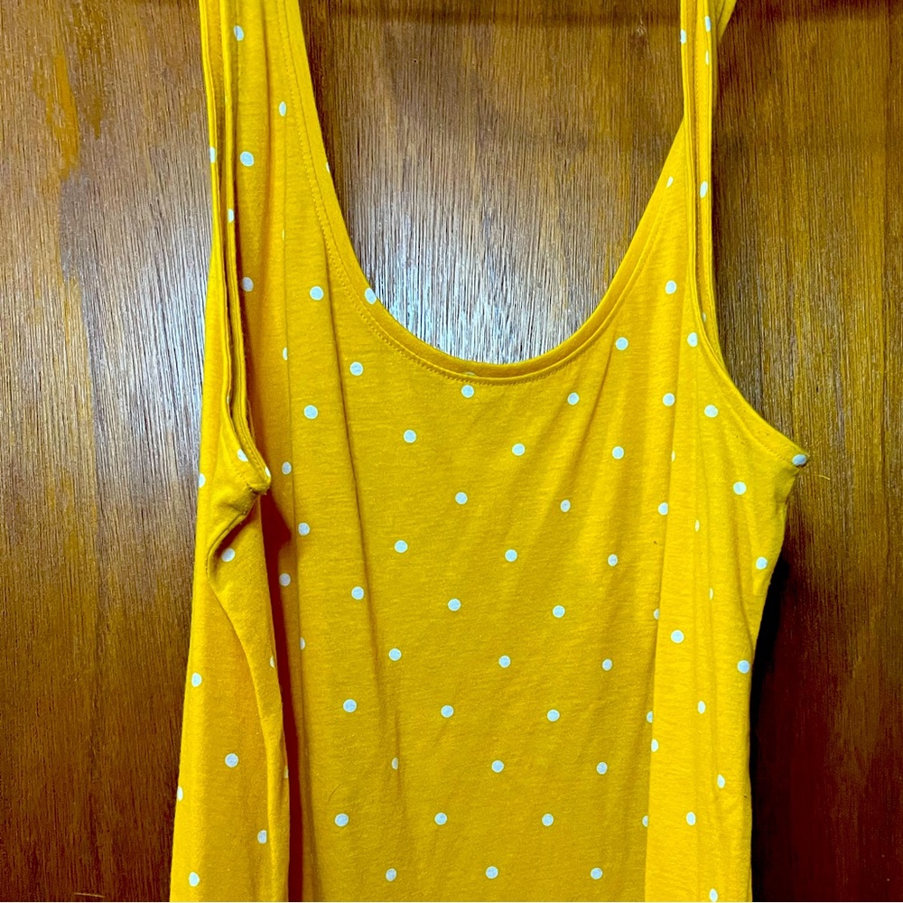 Large polka dot old navy tank